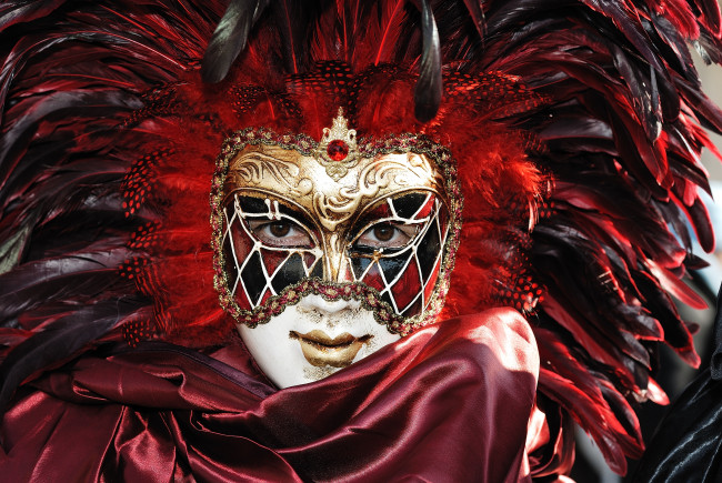 Обои картинки фото разное, маски,  карнавальные костюмы, маска, перья