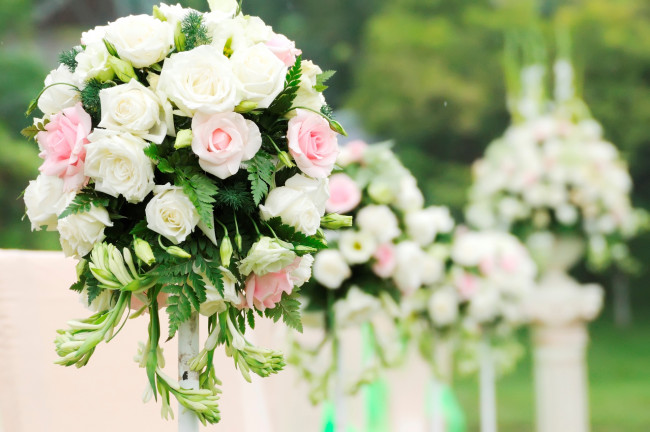Обои картинки фото цветы, букеты,  композиции, букет, розы, свадебный