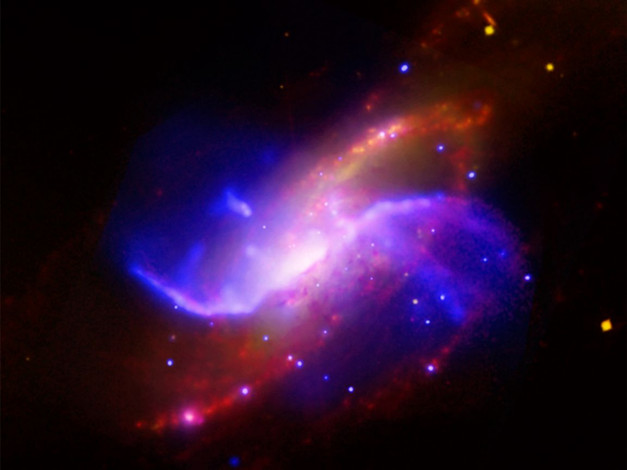 Обои картинки фото ngc4258, космос, галактики, туманности