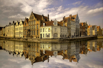 обоя города, брюгге, бельгия, вода, отражение, здания