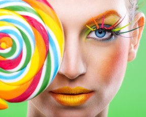 Картинка девушки -unsort+ креатив стиль модель лицо макияж ресницы радуга губы леденец