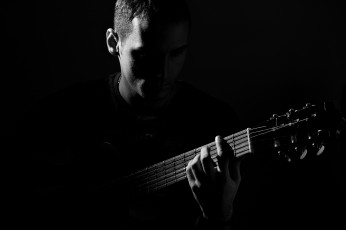 Картинка музыка -другое гитара человек