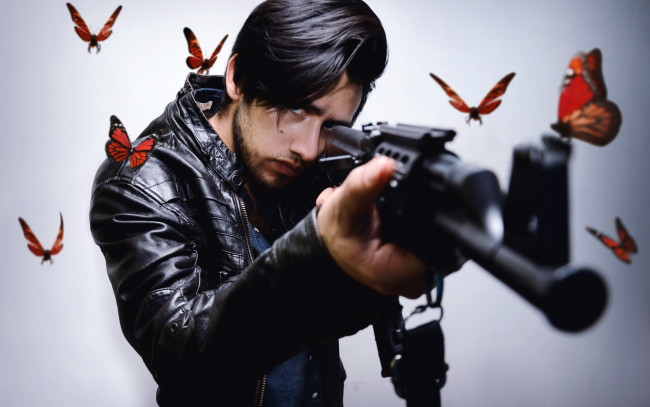 Обои картинки фото мужчины, - unsort, бабочки, оружие, человек