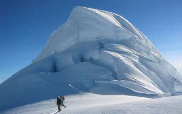 Картинка спорт экстрим альпинизм небо вершина ледник восхождение снег
