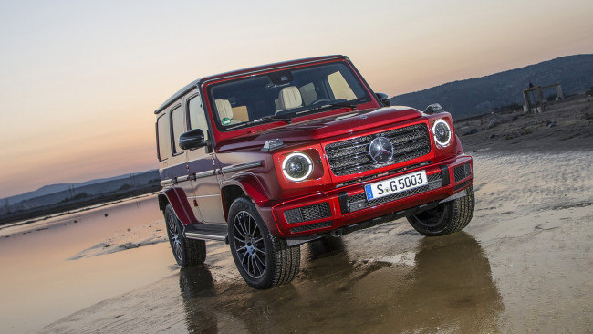 Обои картинки фото mercedes-benz g-class g550 2019, автомобили, mercedes-benz, g550, g-class, red, 2019