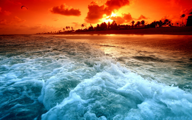 Обои картинки фото природа, восходы, закаты, волна, прибой, облака, закат, краски
