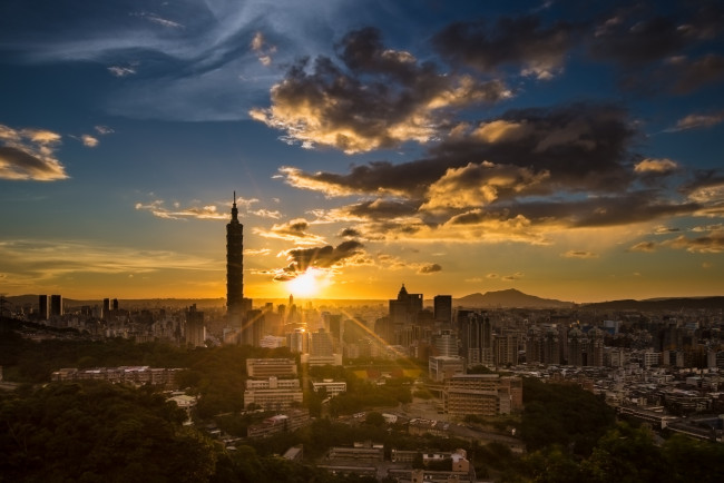 Обои картинки фото города, тайбэй, тайвань, панорама, закат, башня