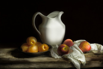 Картинка еда персики +сливы +абрикосы кувшин абрикосы