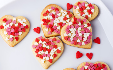 Картинка еда пирожные +кексы +печенье печенье сердечки сердца выпечка десерт любовь