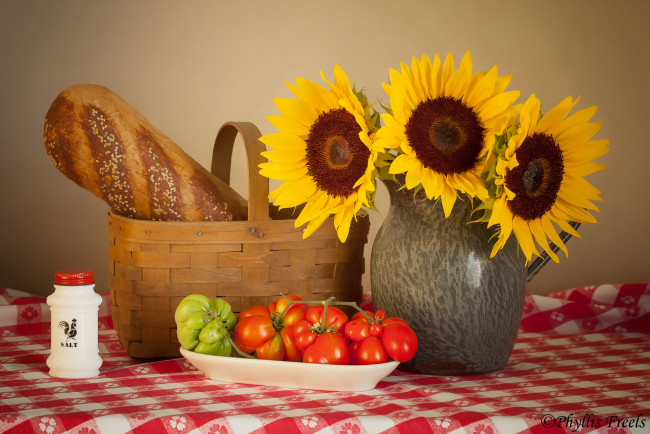 Обои картинки фото еда, натюрморт, овощи, цветы, помидоры, томаты