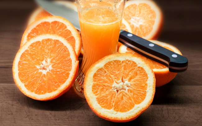Обои картинки фото еда, напитки,  сок, стакан, сок, апельсиновый, апельсины