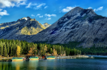обоя lake, minnewanka, banff, national, park, alberta, canada, природа, реки, озера, альберта, банф, канада, canadian, rockies, озеро, минневанка, канадские, скалистые, горы, лес