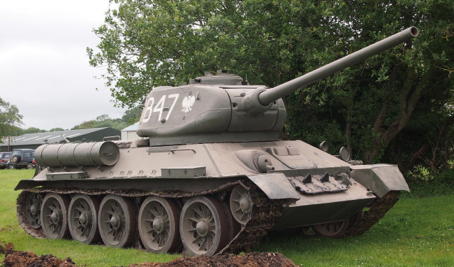 Обои картинки фото t3485, техника, военная техника, танк, бронетехника