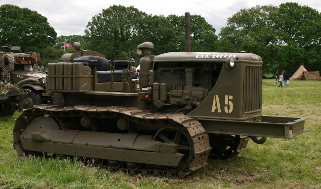 Обои картинки фото caterpillar d7 us army tractor, техника, военная техника, трактор, армейский