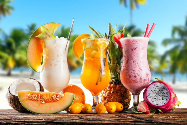 Обои картинки фото еда, напитки,  коктейль, экзотические, фрукты, коктейли, тропические