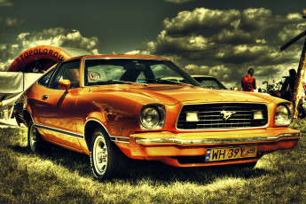 Картинка автомобили выставки уличные фото mustang