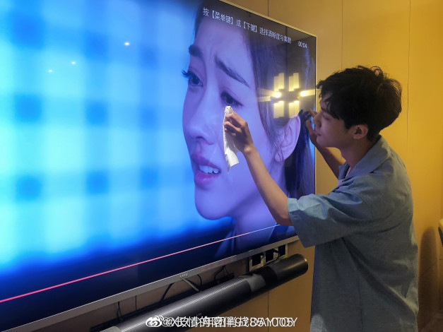 Обои картинки фото мужчины, xiao zhan, актер, платок, телевизор, цзян, янли