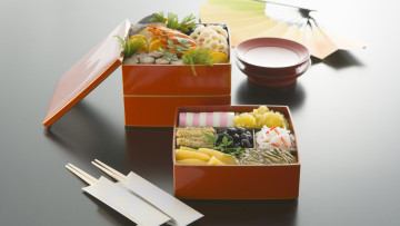 Картинка еда рыба морепродукты суши роллы коробки приборы китайская