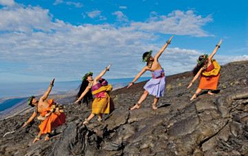 Картинка разное люди танец гавайи