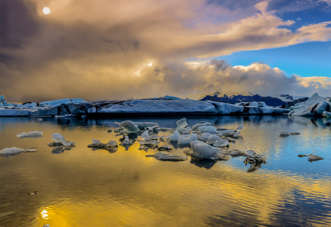 Обои картинки фото природа, побережье, солнце, облака, лед, снег, исландия