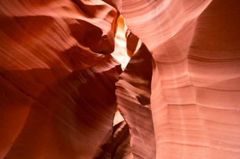 Картинка природа горы каньон пещера