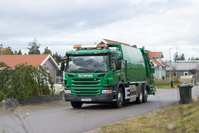 Обои картинки фото автомобили, мусоровозы, rolloffcon, cng, p, 340, scania, зеленый, 2015г
