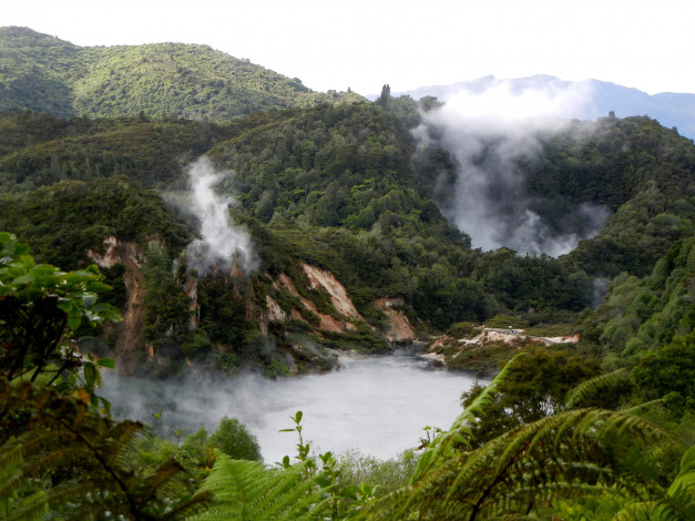 Обои картинки фото new, zealand, rotorua, природа, пейзажи, озера, вулканы, горы