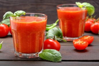 Картинка еда напитки +сок сок базилик стаканы томаты помидоры томатный