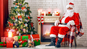 Картинка праздничные дед+мороз +санта+клаус елка камин санта подарки