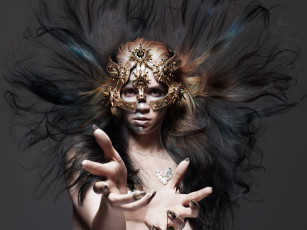 Картинка разное маски +карнавальные+костюмы карнавал распущенные волосы портрет маска девушка