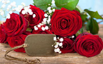 Картинка цветы розы гипсофила бутоны букет