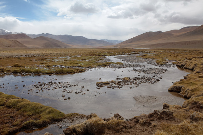 Обои картинки фото тибет,  исток реки инда, природа, реки, озера, паломничество, кайлас, горы, исток, река