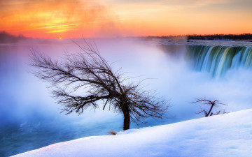 Картинка природа водопады дерево обрыв водопад снег