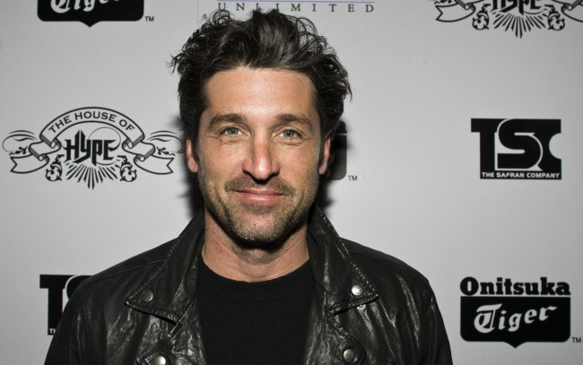 Обои картинки фото мужчины, patrick dempsey, улыбка, куртка, щетина, актер, patrick, dempsey