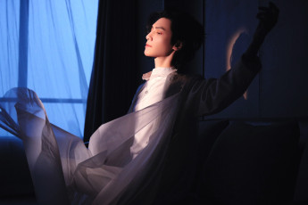 Картинка мужчины luo+yunxi актер наряд