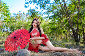 Картинка девушки -+азиатки азиатка поза зонтик