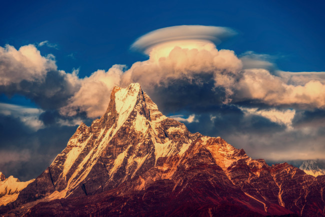 Обои картинки фото горный, массив, аннапурна, природа, горы, небо, гималаи, облака, непал