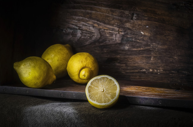 Обои картинки фото еда, цитрусы, лимончик
