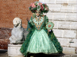 Картинка разное маски карнавальные костюмы карнавал венеция лев