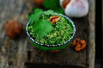 Картинка еда салаты +закуски зелень орех пхали