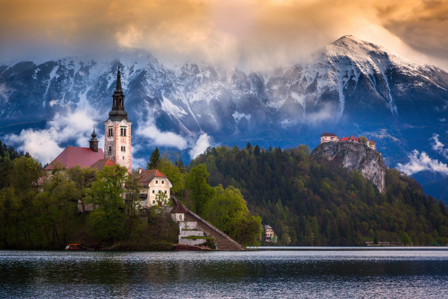 Обои картинки фото города, - пейзажи, юлийские, альпы, горы, бледское, озере, словения