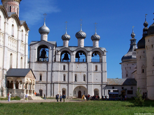 Обои картинки фото ростов, кремль, колокольня, 1682, 1688, города, православные, церкви, монастыри
