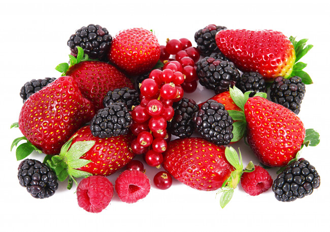 Обои картинки фото еда, фрукты, ягоды, красная, смородина, клубника, ежевика, малина