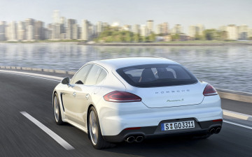 Картинка автомобили porsche panamera sports car