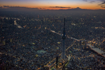 Картинка города токио+ Япония tokyo tower and mount sumida river skytree ночь город