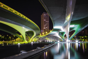 Картинка города -+мосты дома ночь огни вода мост путепровод