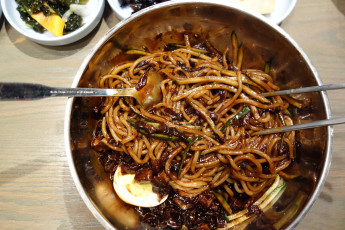 Картинка еда макаронные+блюда лапша кухня корейская