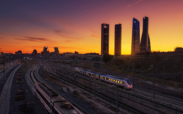 Картинка города мадрид+ испания железная дорога небоскребы