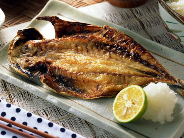 Обои картинки фото еда, рыбные блюда,  с морепродуктами, лимон, рыба