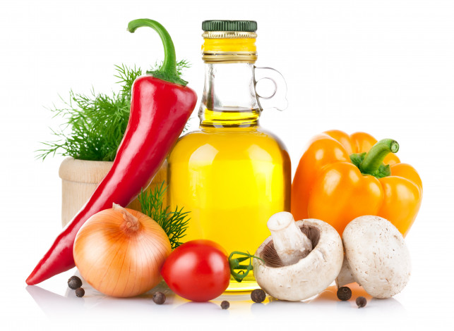 Обои картинки фото еда, разное, помидор, перец, оливковое, масло, укроп, лук, шампиньоны, паприка